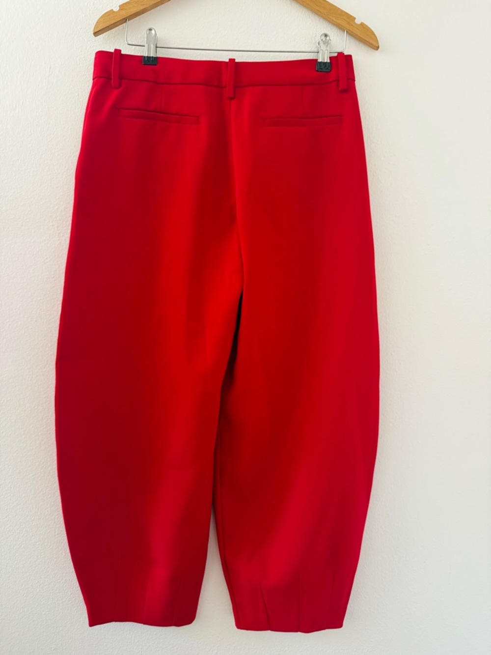 Zara Red Pleated Balloon Barrel Pants - Picture 4 of 5